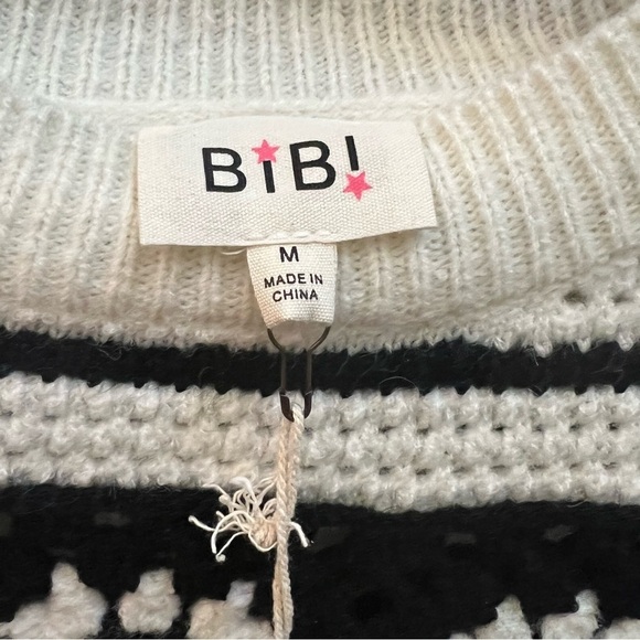 NWT BiBi Flutter Sleeve Sweater - Picture 4 of 6